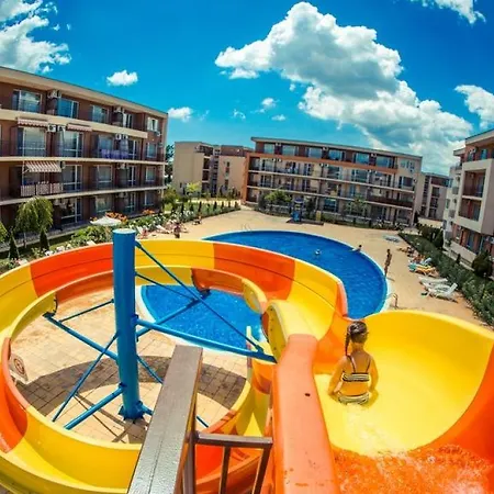 Fort Garden Апартаменты *